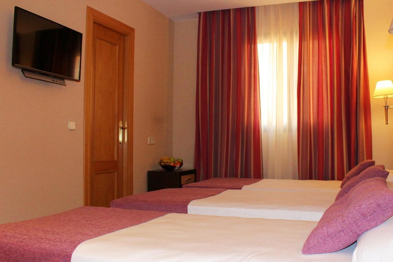 Hotel Equo Aranjuez Phòng bức ảnh